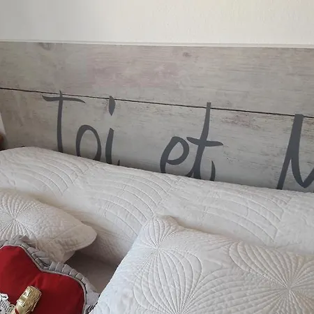 Les Rochers Hotel apartamentowy *