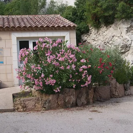 Hotel apartamentowy Les Rochers *