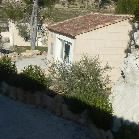 Les Rochers Hotel apartamentowy *
