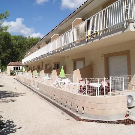 Hotel apartamentowy Les Rochers